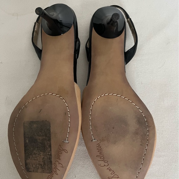 Classy Sam Edelman heels - Picture 2 of 4